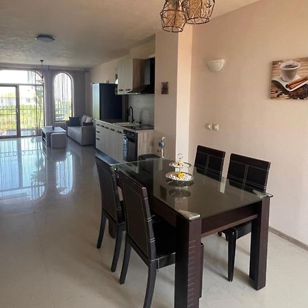 Private Apartment With Sea View 소조폴 외부 사진